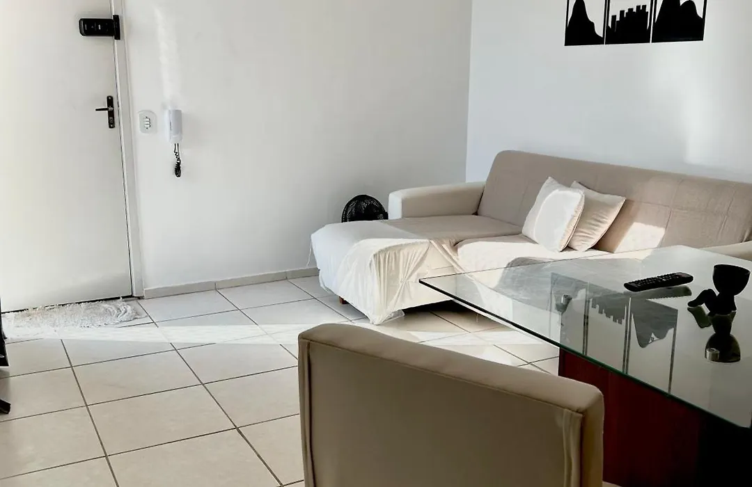 Apartamento Completo no Rio de Janeiro Campo Grande-1
